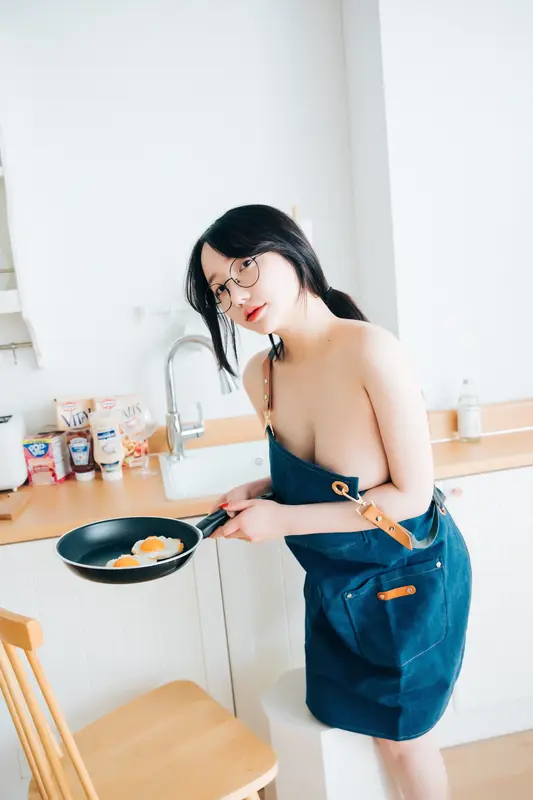 061.[Loozy] Son Ye-Eun (손예은) - Nudy Painter + S.ver 7